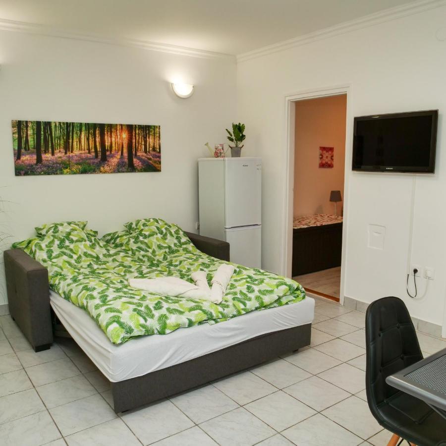 Cseresznyes Apartman Berekfürdő 外观 照片
