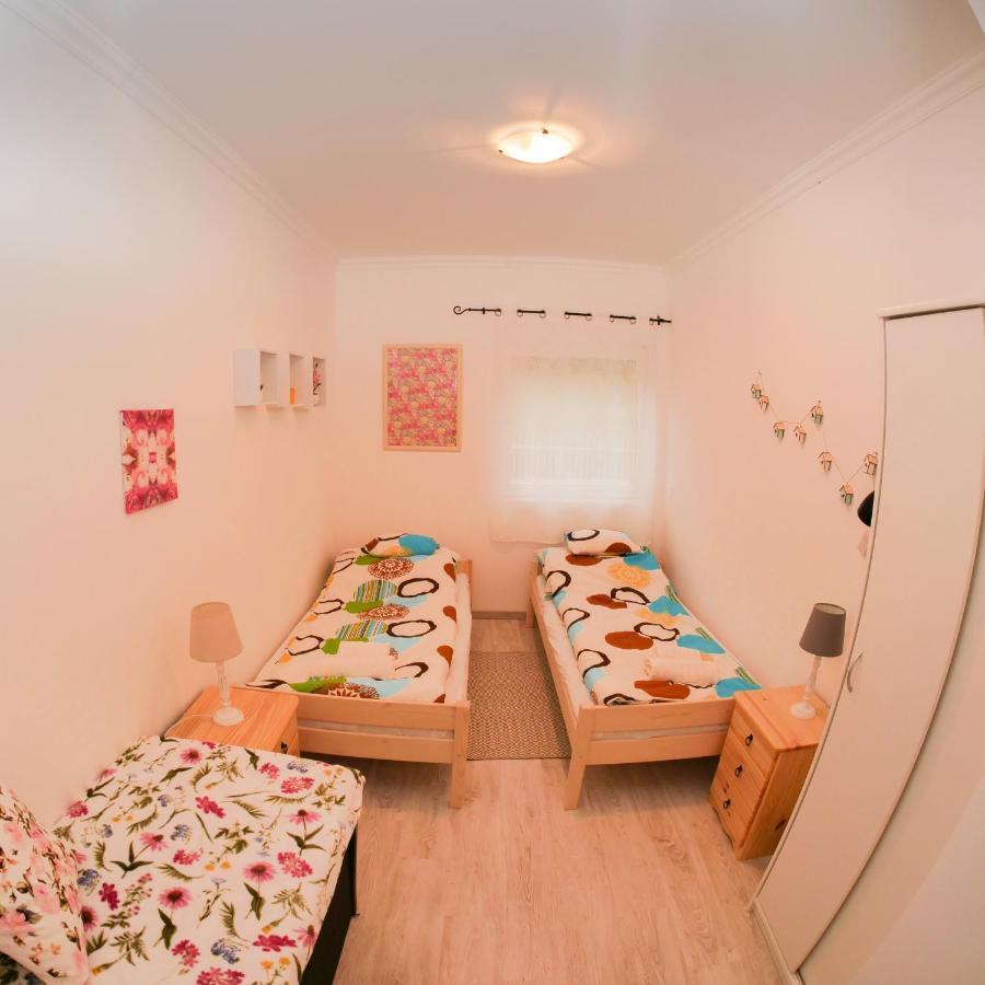 Cseresznyes Apartman Berekfürdő 外观 照片