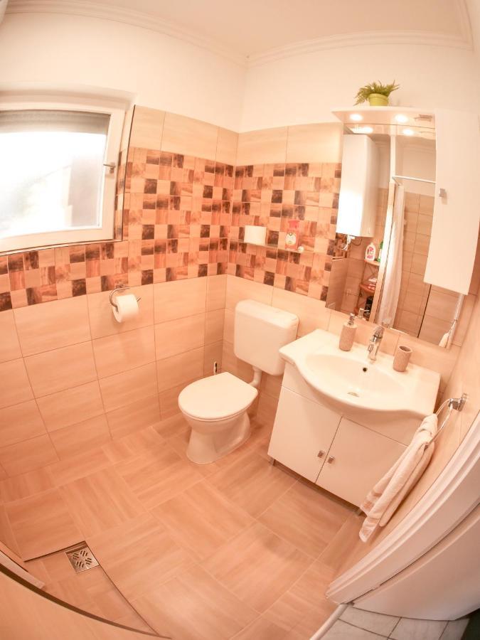 Cseresznyes Apartman Berekfürdő 外观 照片